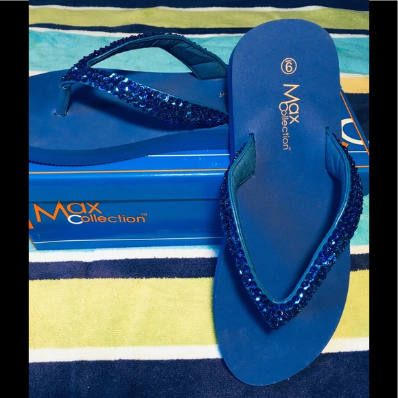 NIB Sequin Beaded Flip Flops in Royal Blue. - Picture 4 of 6